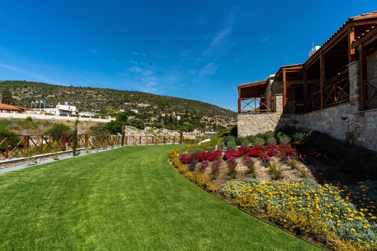 Harma Traditional Boutique Suites Paphos ภายนอก รูปภาพ